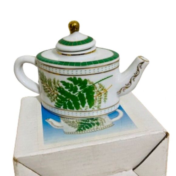 Other - Oriental Little Tea Pot- White, Green w/ Gold Accent | Houseware/Home Decor